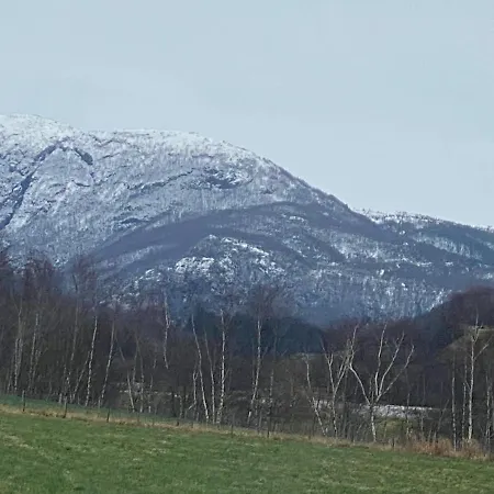 Solvag Fjord Ferie * Hjelmeland