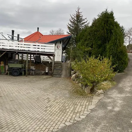 Solvag Fjord Ferie * Hjelmeland